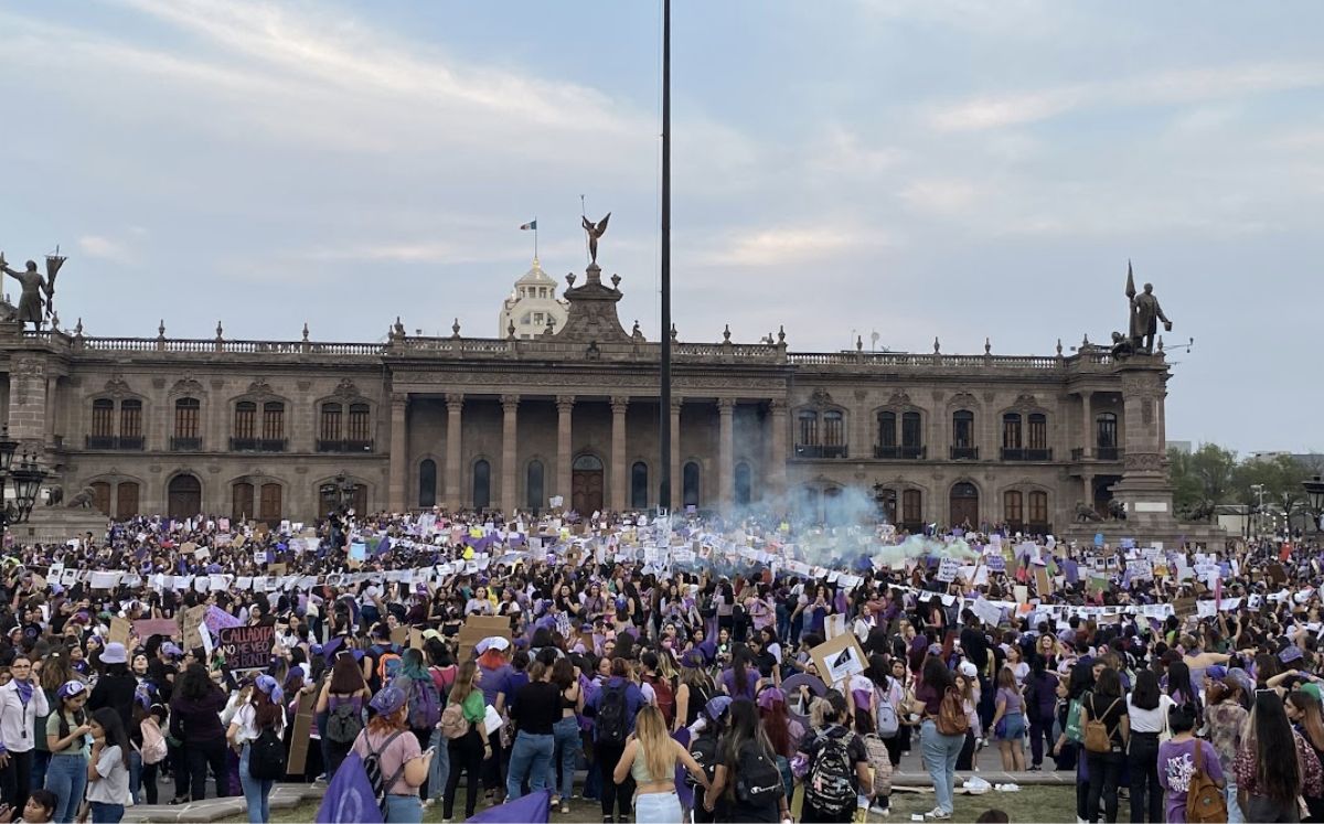  » Primero Las Mujeres